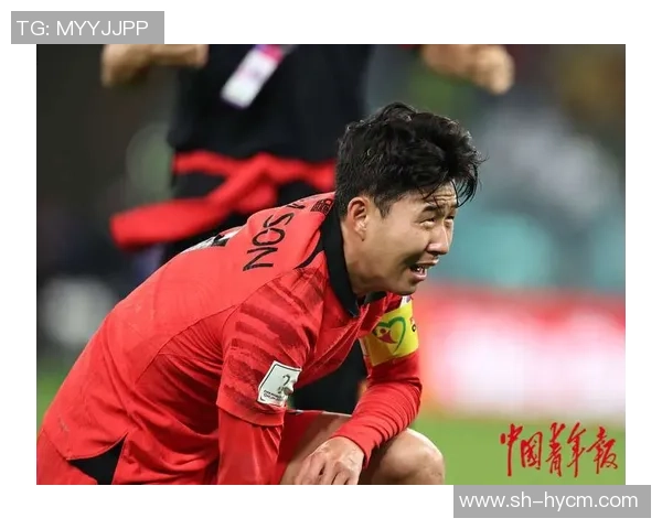 中国与韩国足球赛场冲突引发热议双方球员为何频频发生肢体冲突