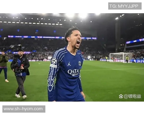 马尔基尼奥斯的足球之路：从青涩少年到世界顶级后卫的成长历程