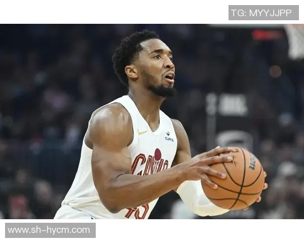 多诺万米切尔的崛起之路:从新秀到NBA明星的奋斗历程 多诺万米切尔的崛起之路:从新秀到NBA明星的奋斗历程