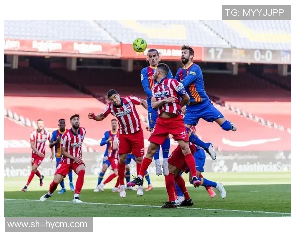 巴塞罗那与格雷米奥的精彩对决揭示足球战术的魅力与激情 巴塞罗那与格雷米奥的精彩对决揭示足球战术的魅力与激情