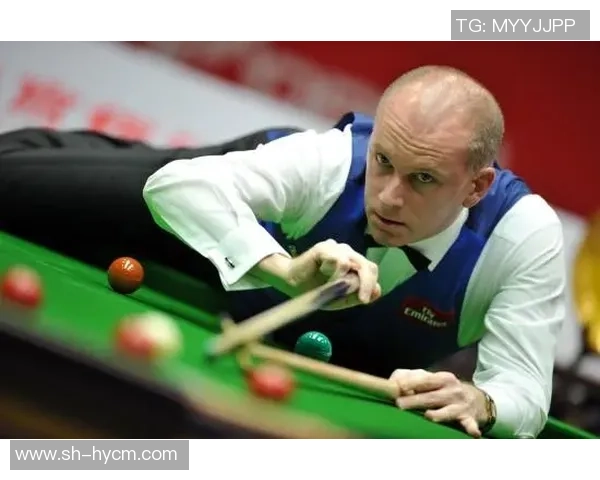 艾伯顿与希金斯的巅峰对决谁能笑到最后精彩赛事回顾与分析